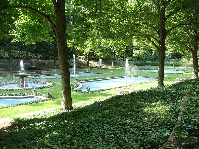 056 Longwood Gardens [2008 August 23].JPG - Longwood Gardens in Pennsylvania